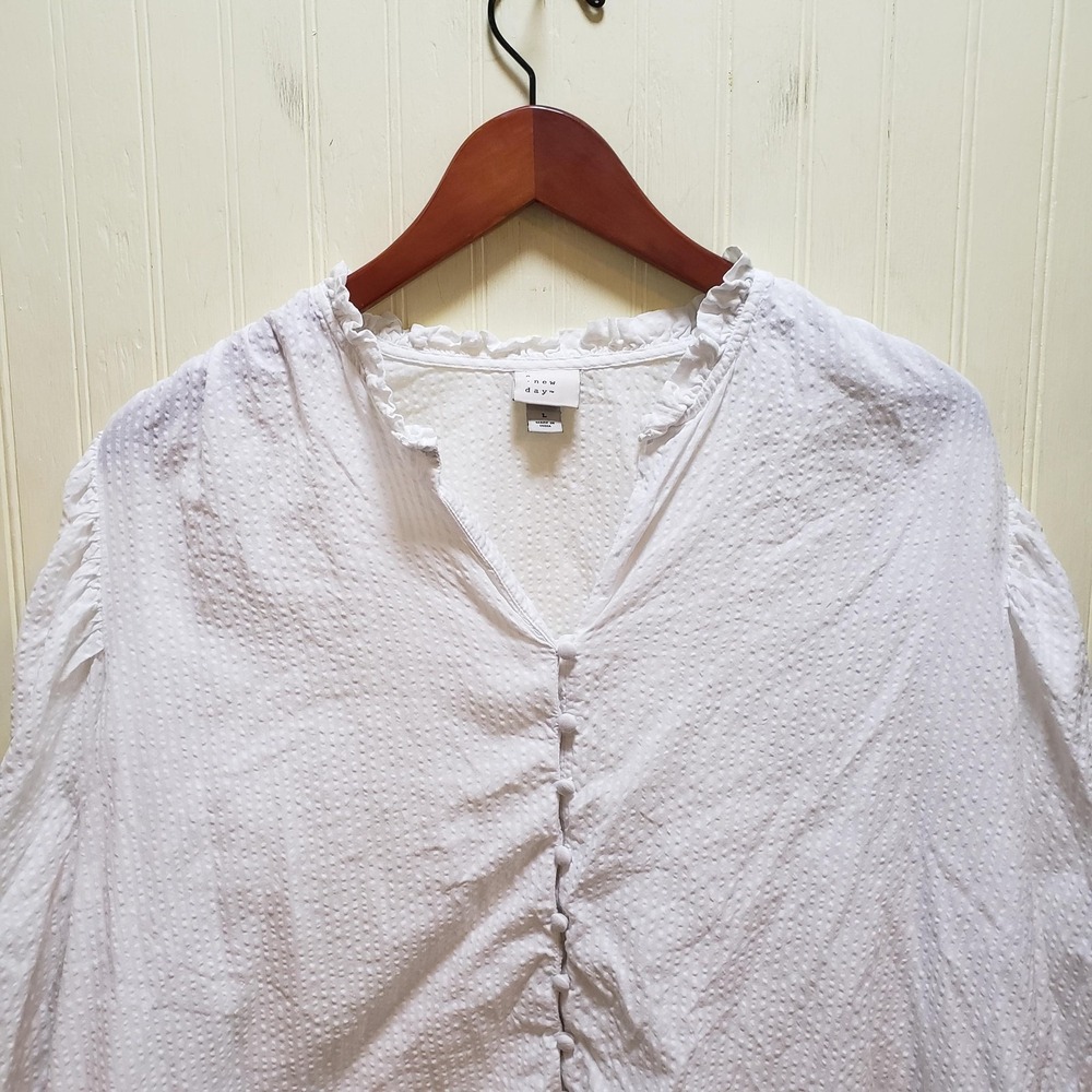 A New Day Blouse Womens L White V Neck 3/4 Puff Sleeve Polka Dot Button Top